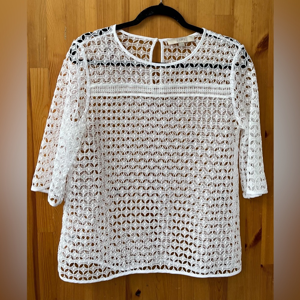 Ann Taylor LOFT Women's White Open Cut Out 3/4 Sleeve Round Neck Blouse - Size S